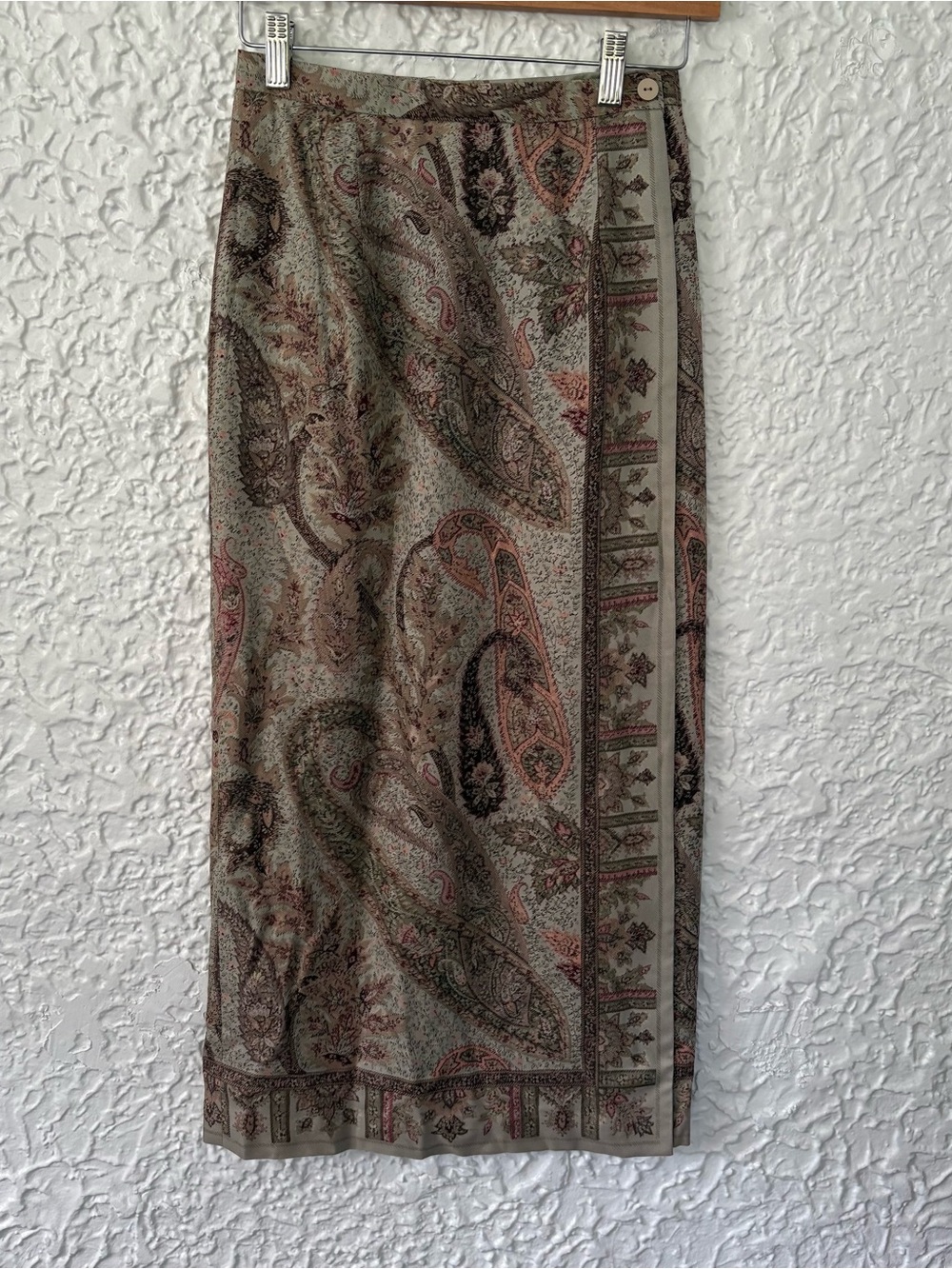Vintage Talbots Silk Paisley Wrap Skirt Size 2 - Picture 2 of 8
